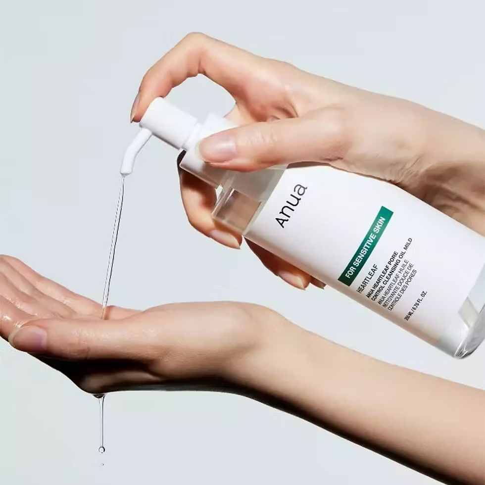ANUA Heartleaf Pore Control Cleansing Oil Mild