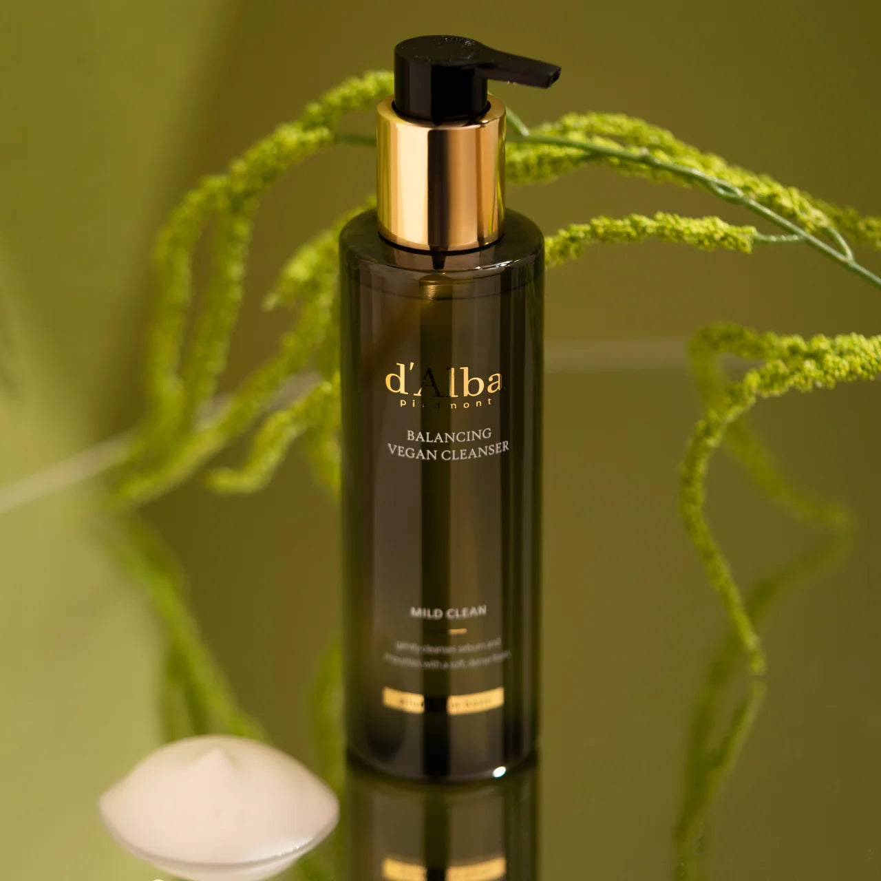 d'Alba Mild Skin Balancing Vegan Cleanser 200ml