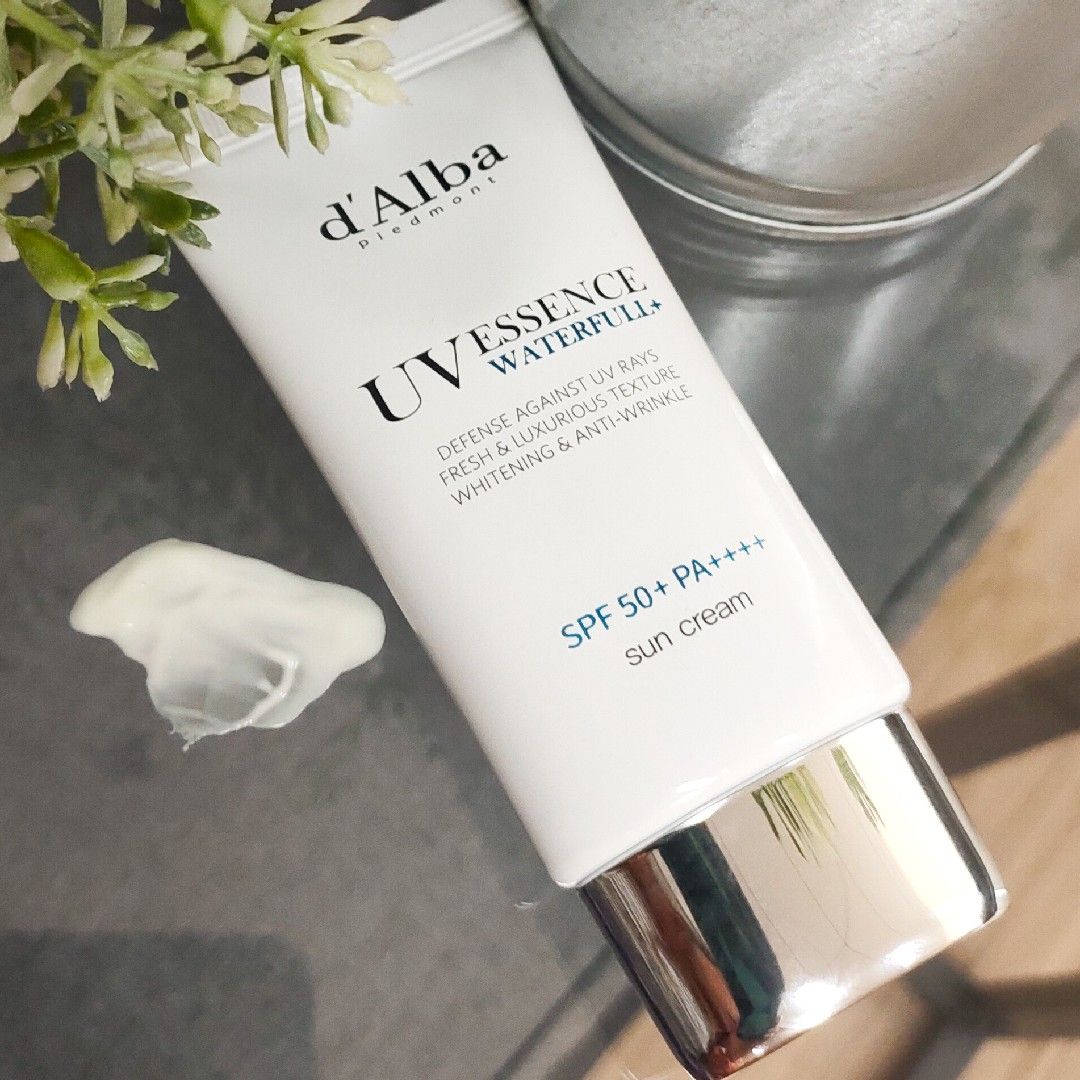 d'Alba waterfull Essence sun cream SPF 50+ PA++++