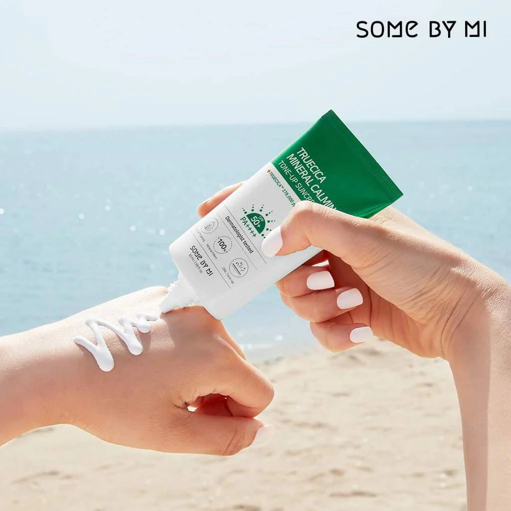 SOME BY MI - TRUECICA MINERAL CALMING TONE-UP SUNSCREEN SPF 50 PA++++